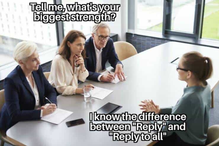 linkedin memes Tallme, what'syour biggest strength? [know the difference between "Reply" and "Replytoal!"