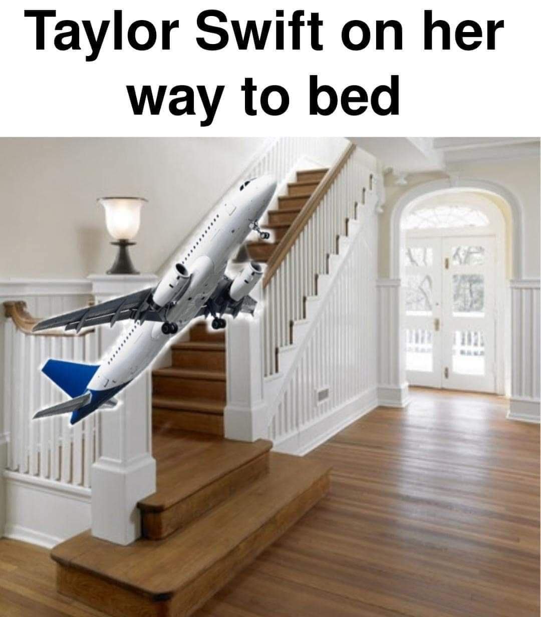 taylor swift private jet memes, taylor swift memes, Swiftie jet memes, taylor swift plane