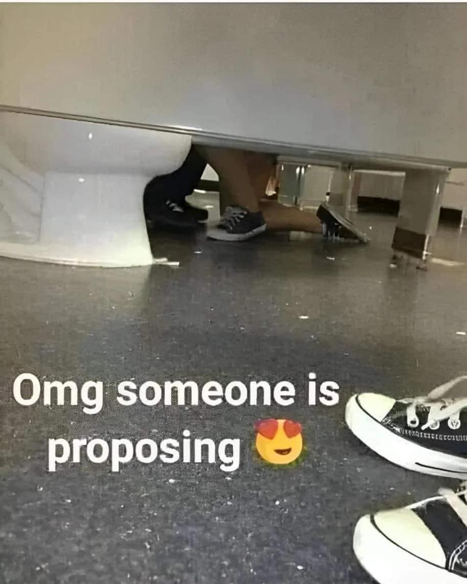 funny pics. Omg someone is proposing