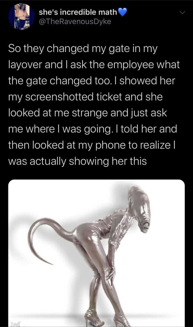 Tweet about accidentally showing an airport worker an alien image instead of a ticket