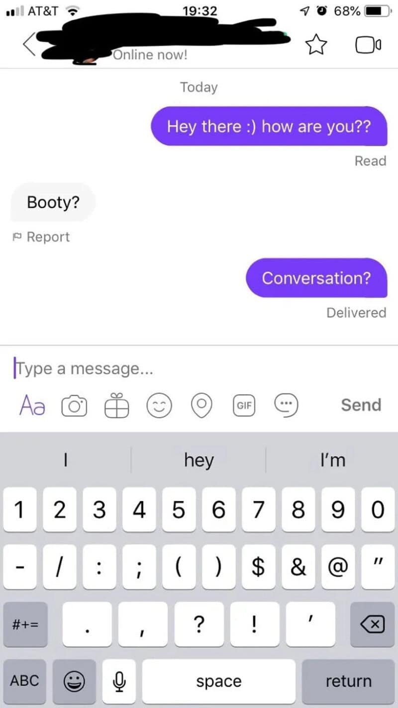 Woman says hey there, man replies with one crude word, she answers conversation.