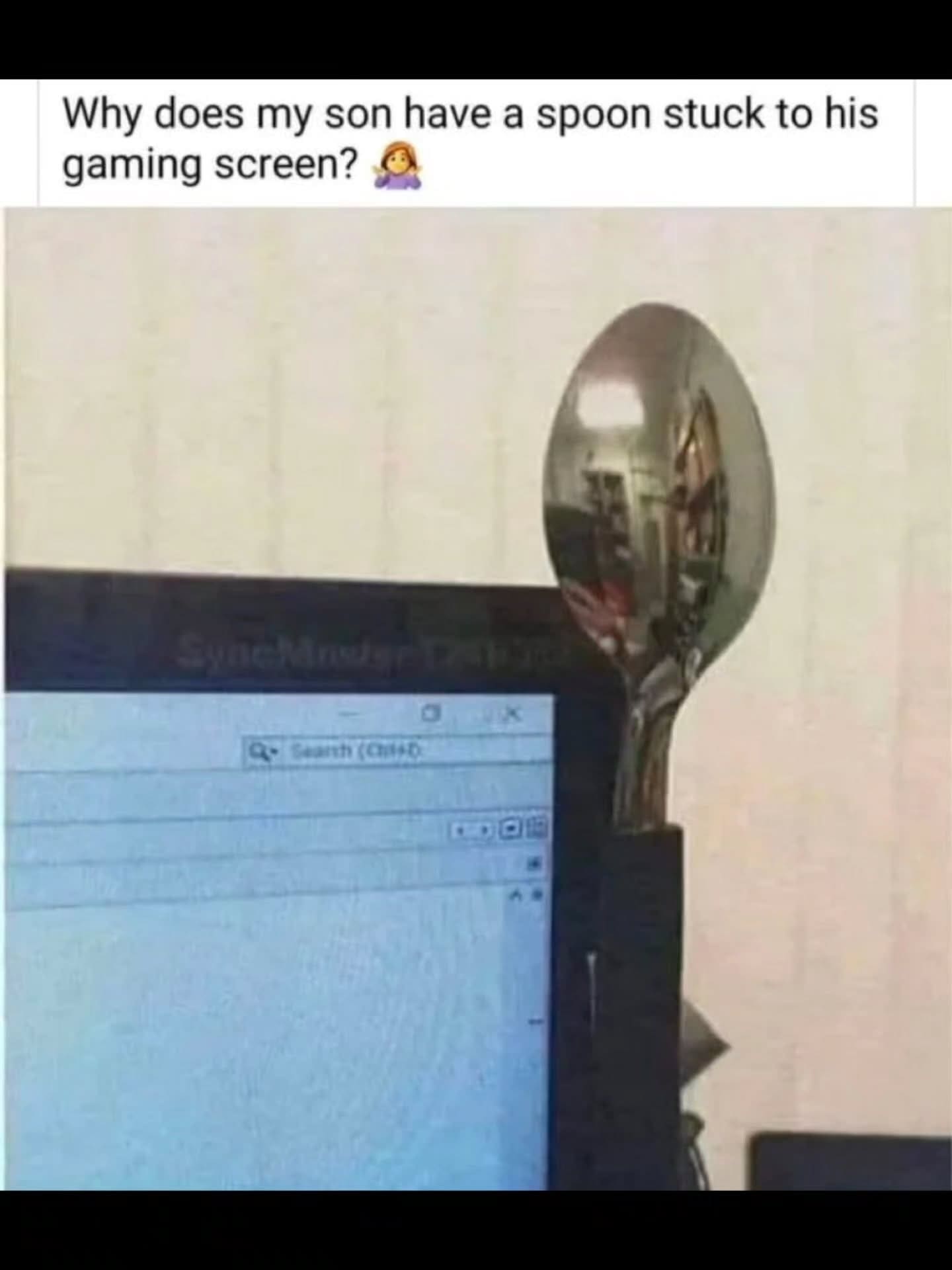 Spoon taped to a gaming monitor acting as a rear view mirror funny memes.