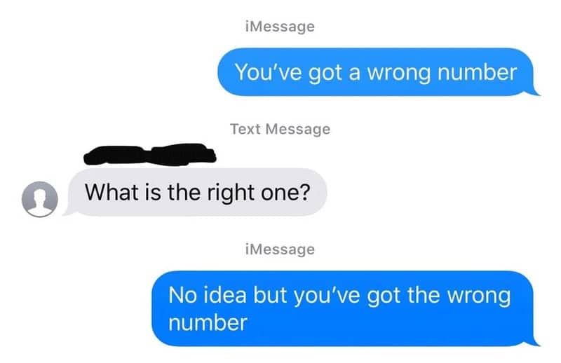 Text exchange where a wrong-number texter asks the recipient what the right number is.