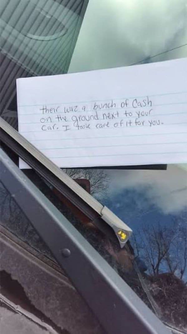 Note saying there was cash next to the car and the writer took care of it.