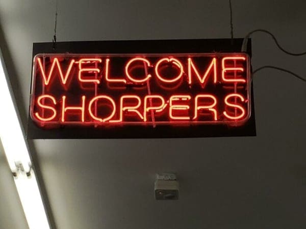 bad designs welcome shorpers
