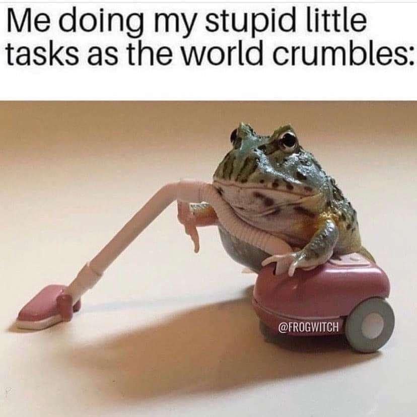 classic memes, vintage memes, viral tweets, nternet trends, meme culture, social media humor, trending content, subreddits, meme accounts