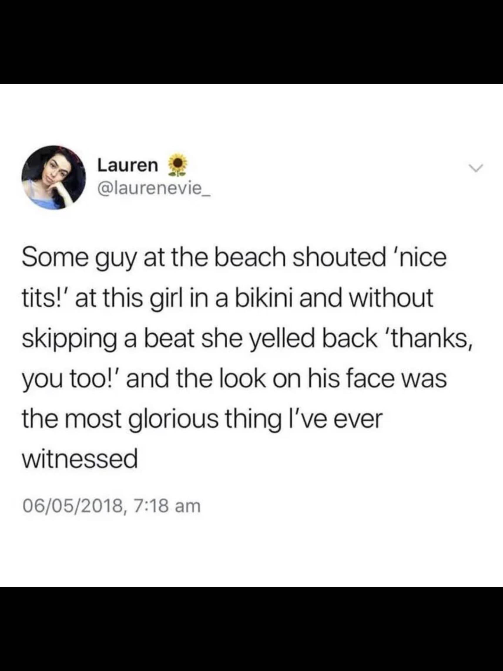 Funny beach interaction tweet showing a girl quick-wittedly clapping back at a catcaller.